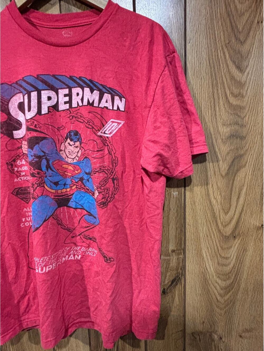 Superman DC Comics Graphic T-Shirt Men's Size L Red Heather NWT Comic Cover - Picture 3 of 5